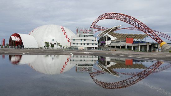 台中インターコンチネンタル野球場